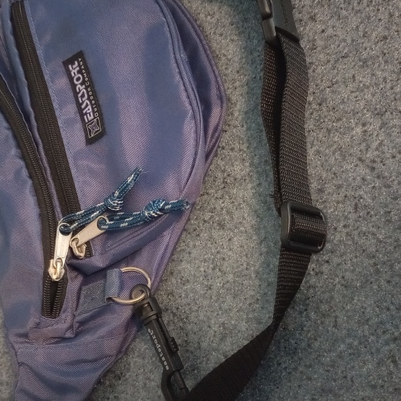 Vintage Eastsport belt bag. - Picture 5 of 5